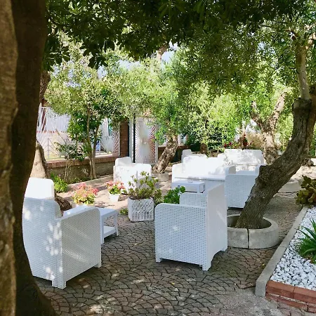 Villa Paestum Guest house 3*